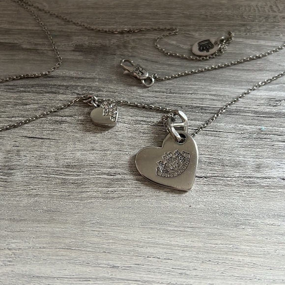 Juicy Couture Adjustable "Choose Juicy" Heart
Necklace Silver w Rhinestones - Picture 3 of 3